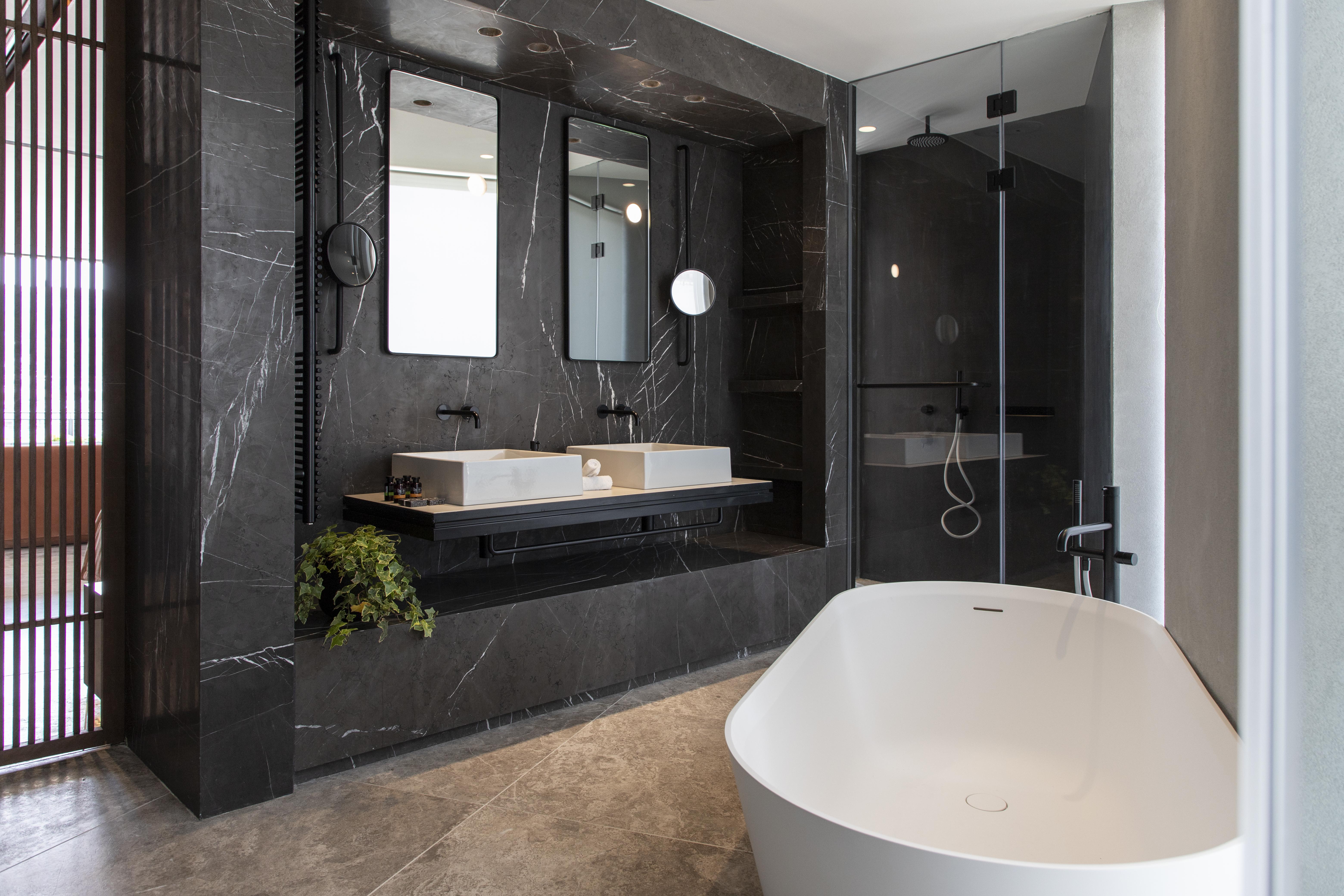 Perianth Hotel Athén Kültér fotó Bathroom